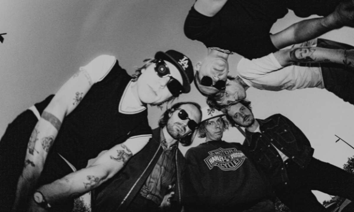 Cage The Elephant